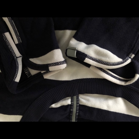 Lululemon long sleeve shirt - Picture 6 of 6